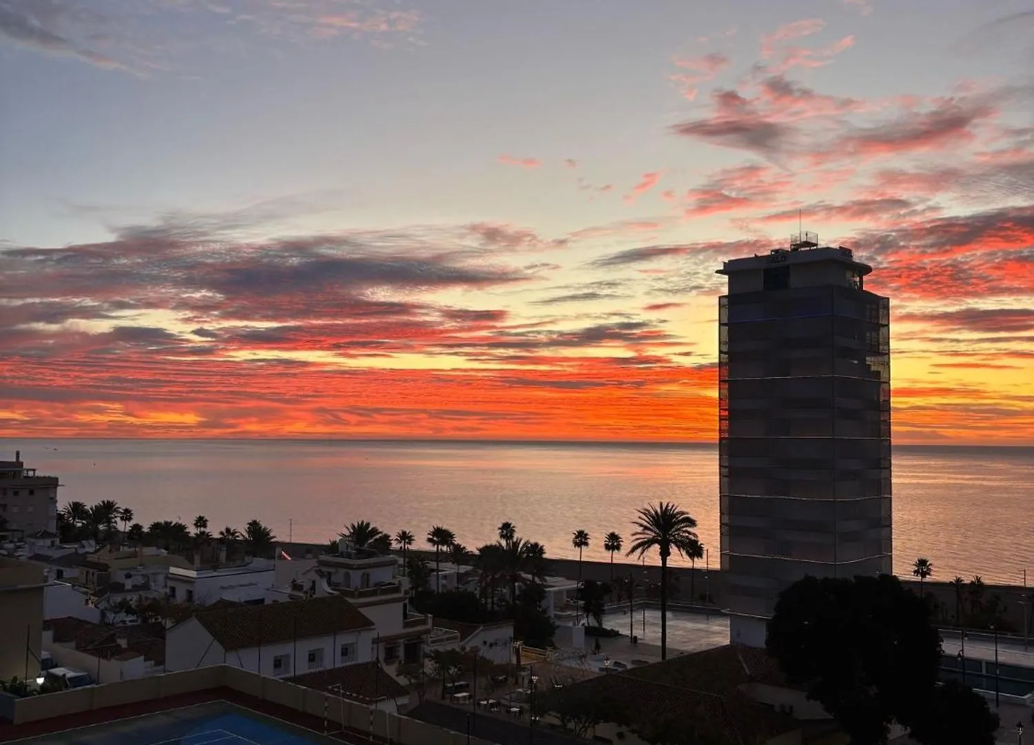 Large Three Bedroom Apartment Panoramic Sea Views Estepona